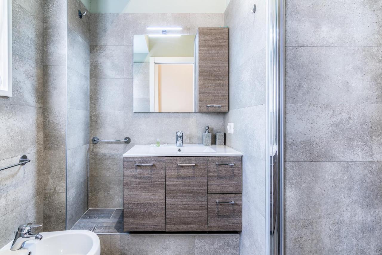 Mora Apartment Milan Luaran gambar